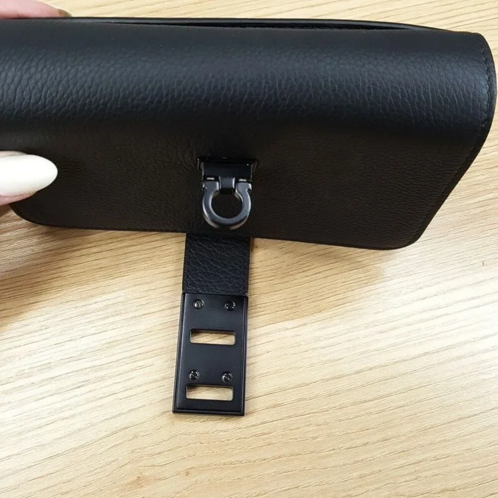 SALVATORE FERRAGAMO Mens Crossbody Wearable Wallet Black Leather Gancini $1150